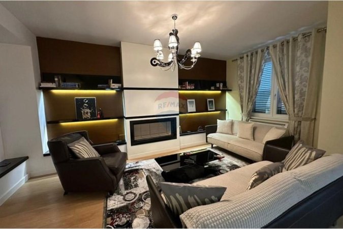 Tirane, jap me qera apartament 3+1 , 167 m² 1.800 € (Kodra e Diellit 1)