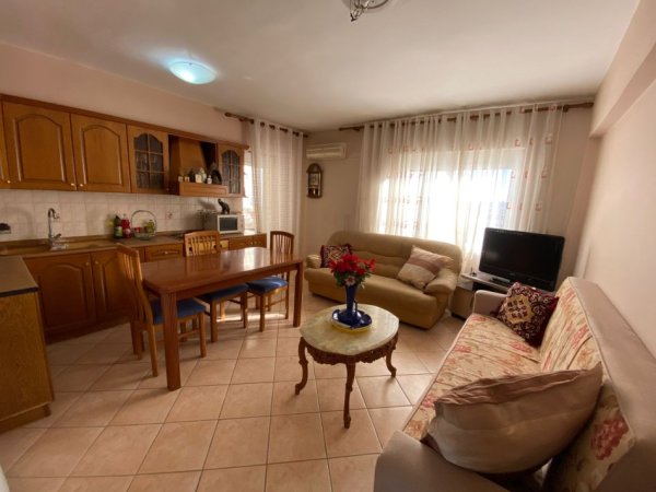 Durres, shitet apartament 2+1+Ballkon Kati 5, 79 m² 110.000 € (Qender Porti)