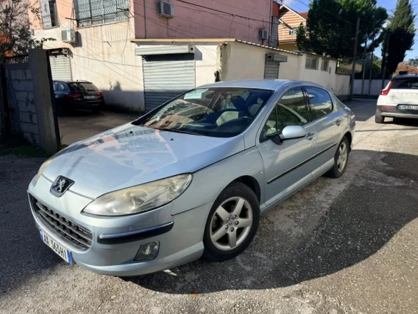 Berat, shitet makine Peugeot 407 Benzin+Gaz, gri metalizato manuale Klima 277 km 2.500 €