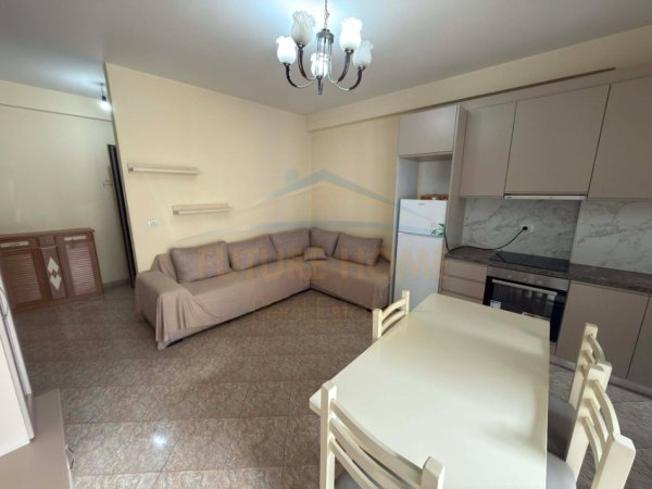 Qera Apartament 2+1 Kompleksi GBA, Unaza e Re 550 €