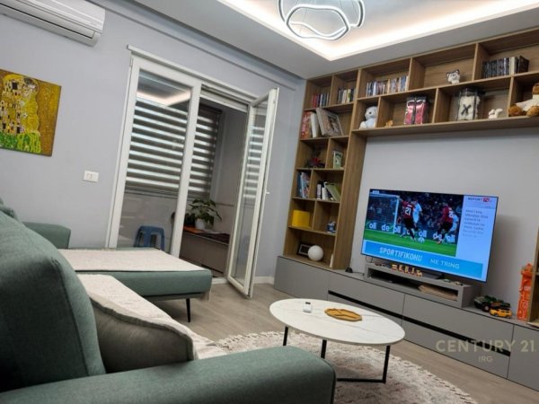 Tirane, shes apartament 2+1 Kati 2, 107 m² 225.000 € (Tregu Elektrik)