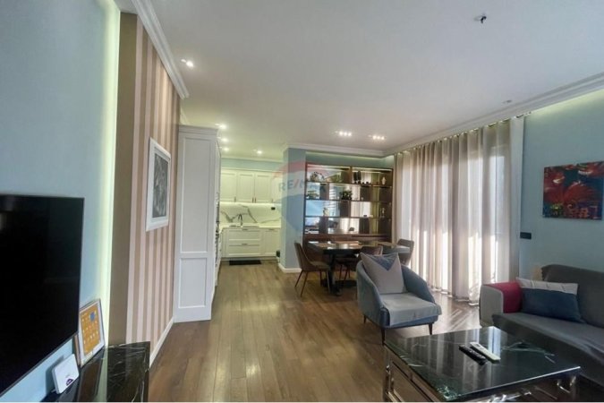 Tirane, jepet me qera apartament 2+1+Ballkon Kati 10, 95 m² 1.500 € (Rruga Kajo Karafili, Tirane)