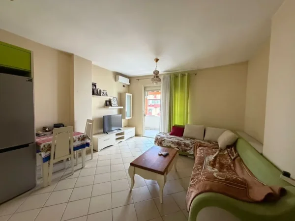 Tirane, shitet apartament 2+1 Kati 6, 104 m² 140.000 € (Bulevrdi Migjeni.)