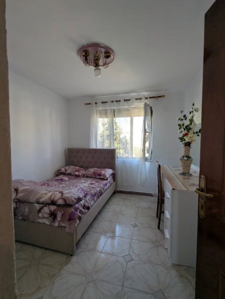Tirane, jepet me qera apartament 2+1+Ballkon Kati 3, 117 m² 650 € (Mine Peza)