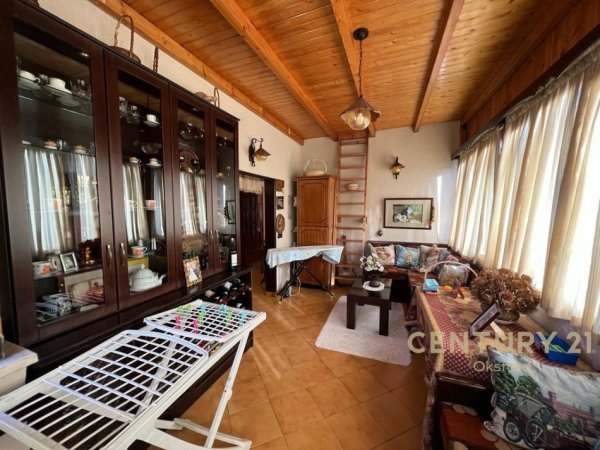 Tirane, shitet apartament 2+1+Ballkon Kati 6, 132 m² 180.000 € (prane rruges dritan hoxha)