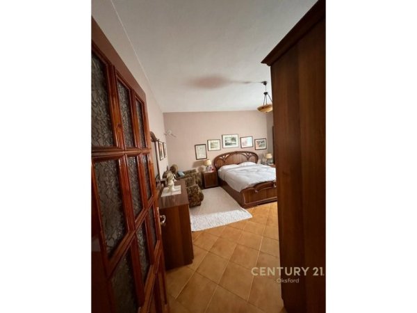 Tirane, shitet apartament 2+1+Ballkon Kati 6, 132 m² 180.000 € (prane rruges dritan hoxha)