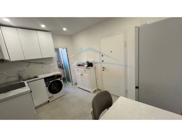 Qira, Apartament 2+1, Siri Kodra, Tiranë 700 €