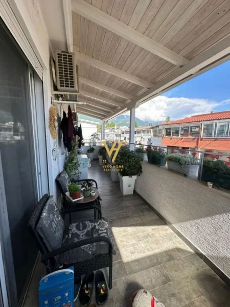 Tirane, shitet apartament 3+1+Ballkon Kati 9, 95 m² 226.000 € (FRESK)
