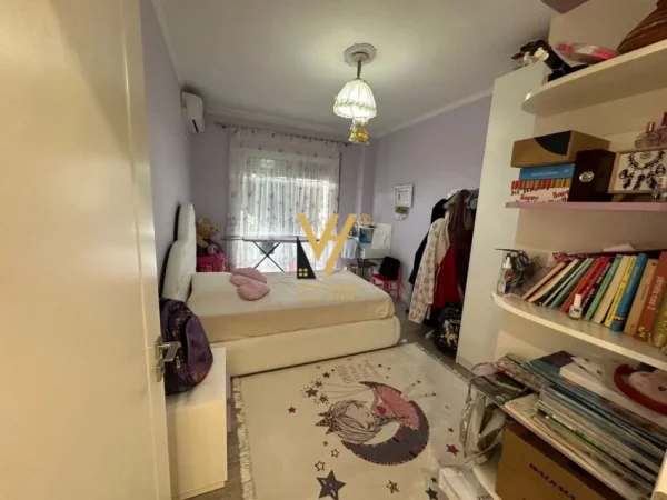 Tirane, shitet apartament 3+1+Ballkon Kati 9, 95 m² 226.000 € (FRESK)