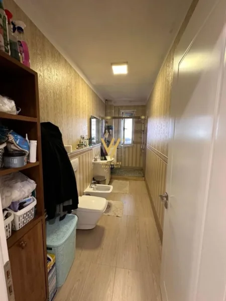 Tirane, shitet apartament 3+1+Ballkon Kati 9, 95 m² 226.000 € (FRESK)