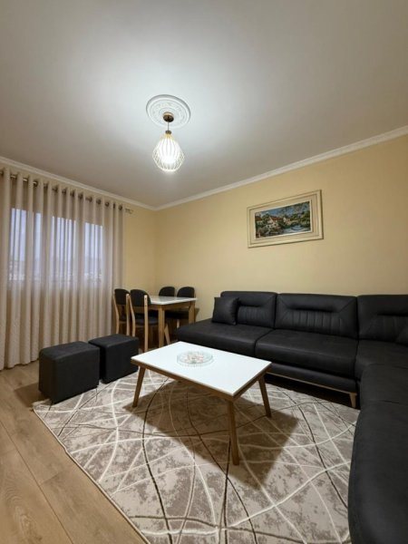 Tirane, shitet apartament 2+1+Ballkon Kati 5, 75 m² 135.000 €