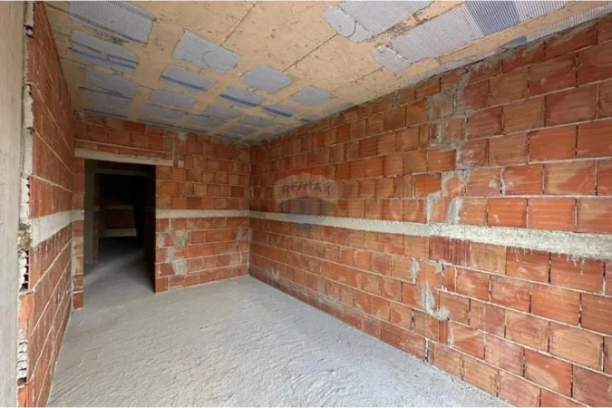 Tirane, shitet apartament 1+1 Kati 1, 78 m² 118.000 € (Ish Fusha e Aviacionit (ID: 530191031-714)