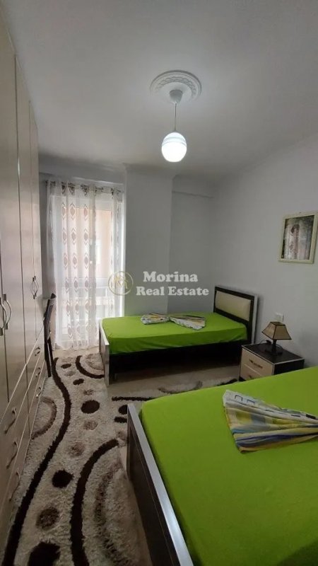 Tirane, jepet me qera apartament 2+1+Ballkon Kati 2, 110 m² 750 € (Rruga Jordan Misja)