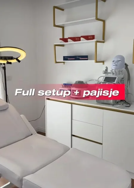 Tirane, jepet me qera ambjent biznesi , 600 € (Rruga Karl Gega)