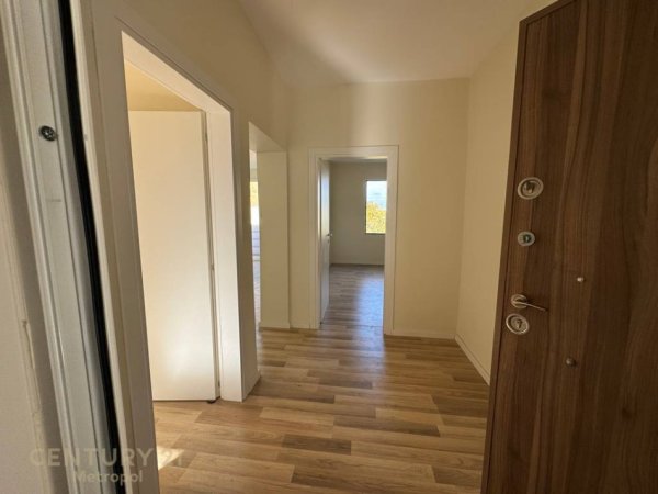Tirane, shitet apartament Kati 4, 76 m² (mine peza)
