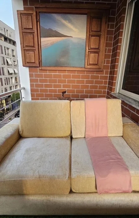 Tirane, jepet me qera apartament 1+1 Kati 4, 60 m² 800 € (BULEVARDI RI)