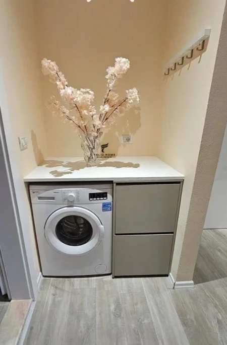 Tirane, jepet me qera apartament 1+1 Kati 4, 60 m² 800 € (BULEVARDI RI)