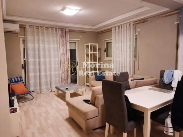 Tirane, jepet me qera apartament 1+1 Kati 2, 67 m² 450 € (Rruga Idriz Dollaku)