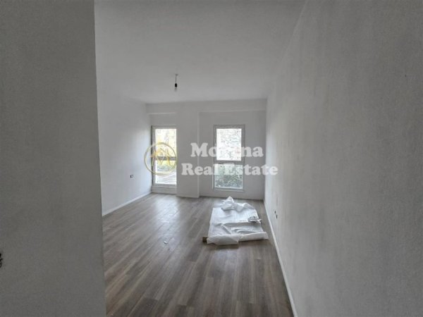 Tirane, shitet apartament 1+1 Kati 1, 73 m² 126.000 € (Laprake)