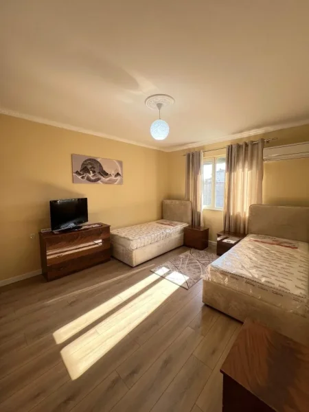 Tirane, shitet apartament 2+1 , 74 m² 135.000 € (Rruga ali demi)