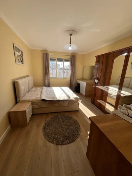 Tirane, shitet apartament 2+1 , 74 m² 135.000 € (Rruga ali demi)