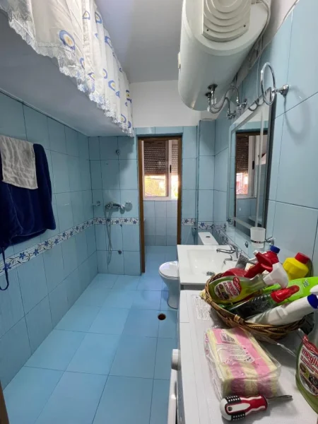 Tirane, shitet apartament 2+1 , 74 m² 135.000 € (Rruga ali demi)