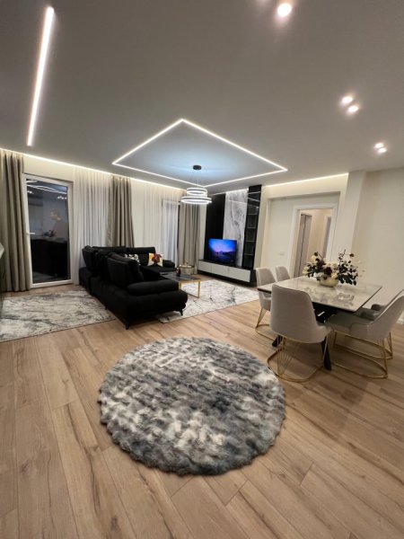 Tirane, shitet apartament 1+1+Ballkon Kati 3, 98 m² (Rruga mine peza)