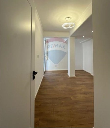 Tirane, shitet apartament 2+1 Kati 4, 65 m² 118.000 € (Rruga e Manastirit)