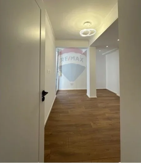 Tirane, shitet apartament 2+1 Kati 4, 65 m² 118.000 € (Rruga e Manastirit)