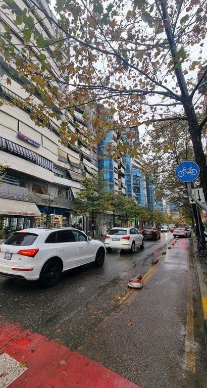 Tirane, jepet me qera ambjent biznesi Kati 0, 47 m² 800 € (Rruga e Dibres)