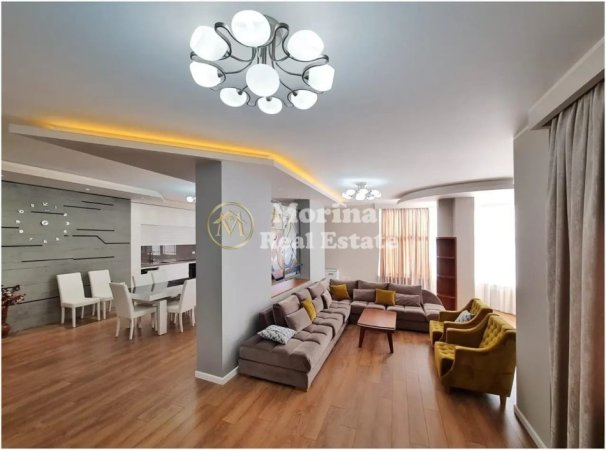 Tirane, jepet me qera shtepi 4+1 Kati 2, 210 m² 1.300 € (Komuna e Parisit)