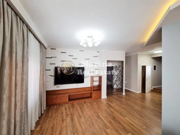 Tirane, jepet me qera shtepi 4+1 Kati 2, 210 m² 1.300 € (Komuna e Parisit)