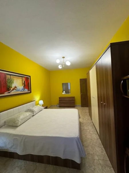 Tirane, jepet me qera apartament 1+1+Ballkon Kati 7, 63 m² 500 € 