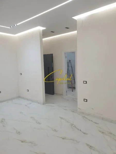 Tirane, jepet me qera ambjent biznesi Kati 1, 74 m² 1.000 € (ASTIR)