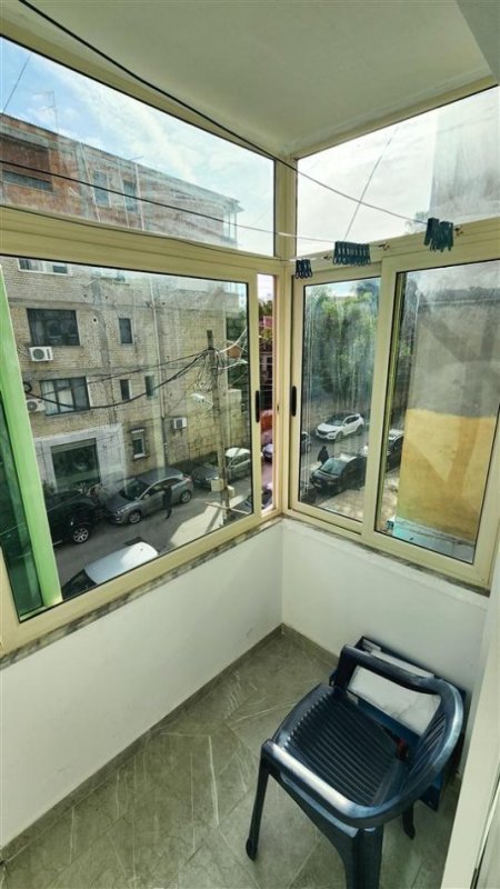 Tirane, jepet me qera apartament 1+1+Ballkon Kati 3, 65 m² 500 € (Shkolla e Baletit)
