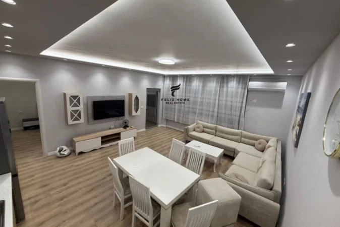 Tirane, jepet me qera apartament 1+1 Kati 4, 65 m² 550 € (ASTIR)