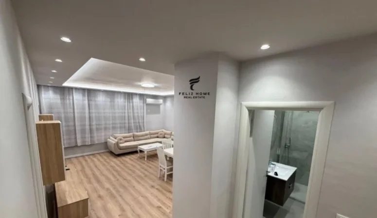Tirane, jepet me qera apartament 1+1 Kati 4, 65 m² 550 € (ASTIR)