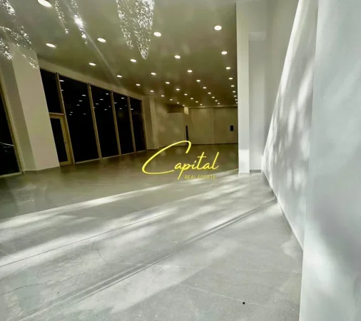 Tirane, jepet me qera dyqan Kati 0, 170 m² 4.200 € (BLV GJERGJ FISHTA)