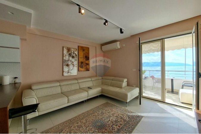 Vlore - Lungomare, shitet apartament 2+1 Kati 9, 96 m² 260.000 € (Lungo Mare, Vlorë)