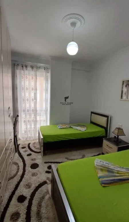 Tirane, jepet me qera apartament 2+1 Kati 2, 100 m² 800 € (JORDAN MISJA)