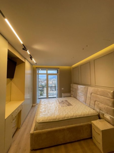 Tirane, shitet apartament 2+1 , 110 m² 253.000 € (RRUGA E DIBRES AFER SHKOLLES SE BASHKUAR)