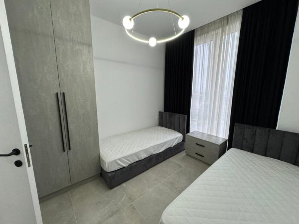 Tirane, jepet me qera apartament 2+1 Kati 2, 100 m² 1.300 € 