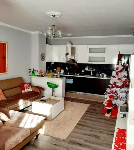 Tirane, shitet apartament 2+1 Kati 3, 80 m² 140.000 € (FRESKU)