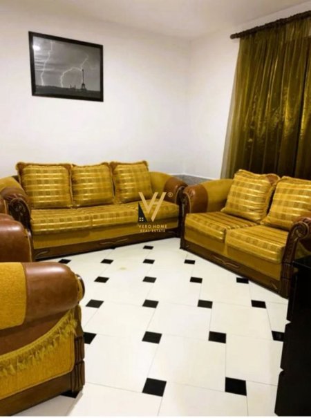 Tirane, jepet me qera apartament 1+1+Ballkon Kati 1, 60 m² 400 € (5 MAJI)