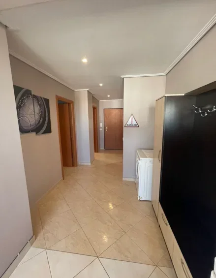 Tirane, shes apartament 2+1 Kati 4, 99 m² 219.000 € (ndre mjeda)