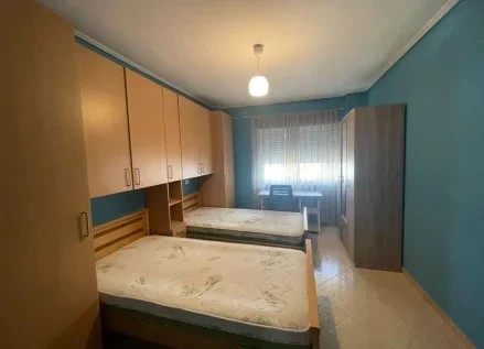 Tirane, shes apartament 2+1 Kati 4, 99 m² 219.000 € (ndre mjeda)