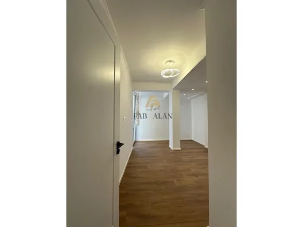 Tirane, shitet apartament 2+1 Kati 4, 65 m² 118.000 € (Kongresi i Manastirit)