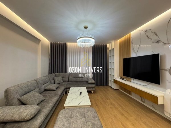 Tirane, jepet me qera apartament 2+1+Ballkon Kati 2, 108 m² 1250 € (Kompleksi FZ , Liqeni i Thatë Tirana, Albania)