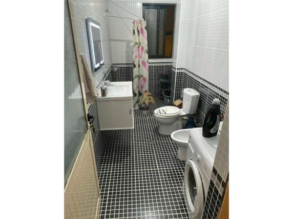 Fier, shitet apartament 2+1 , 108 m² 110.000 € (Fier)