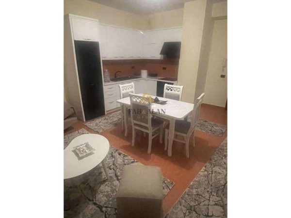 Fier, shitet apartament 2+1 , 108 m² 110.000 € (Fier)